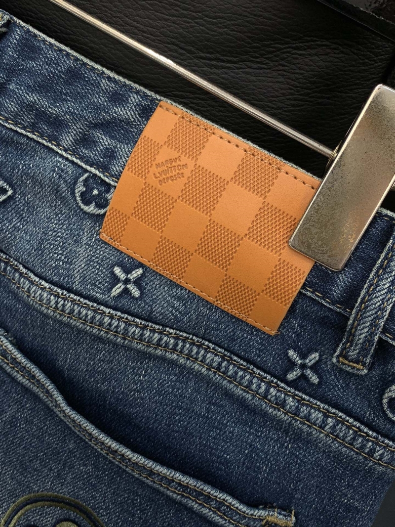 l0vis Vvtt0n jeans